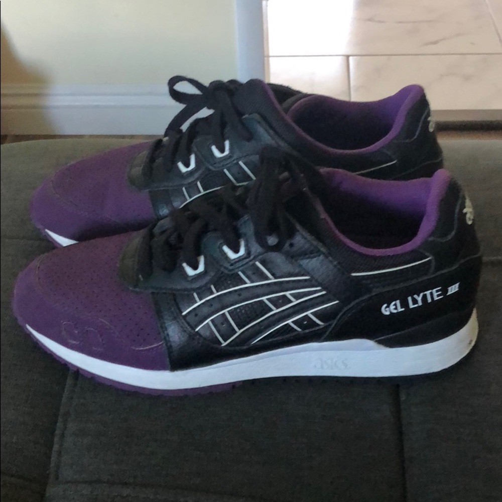 ASICS Gel Lyte III women’s size 8